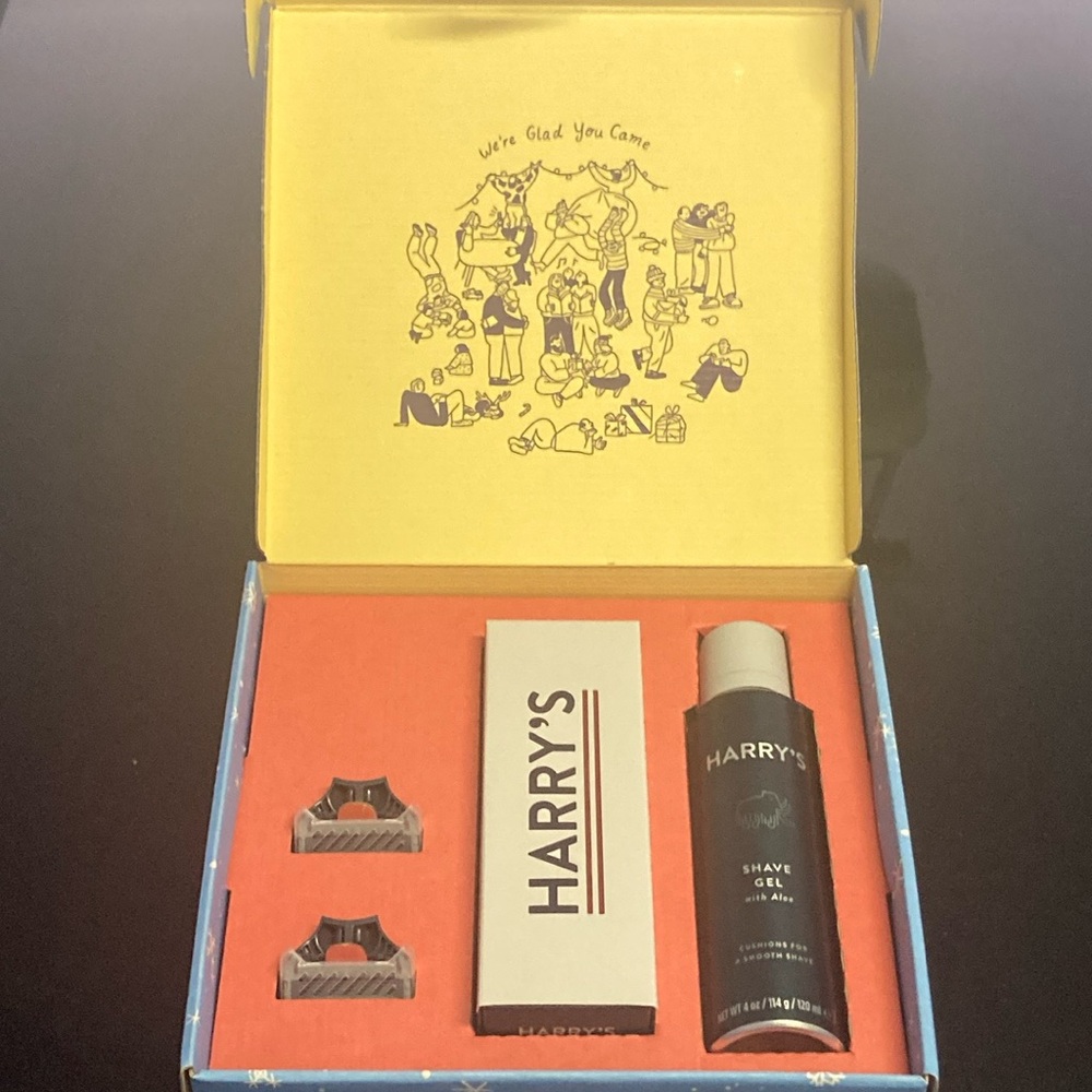 “NWOT” Harry’s  Men's Grooming Shaving Kit -